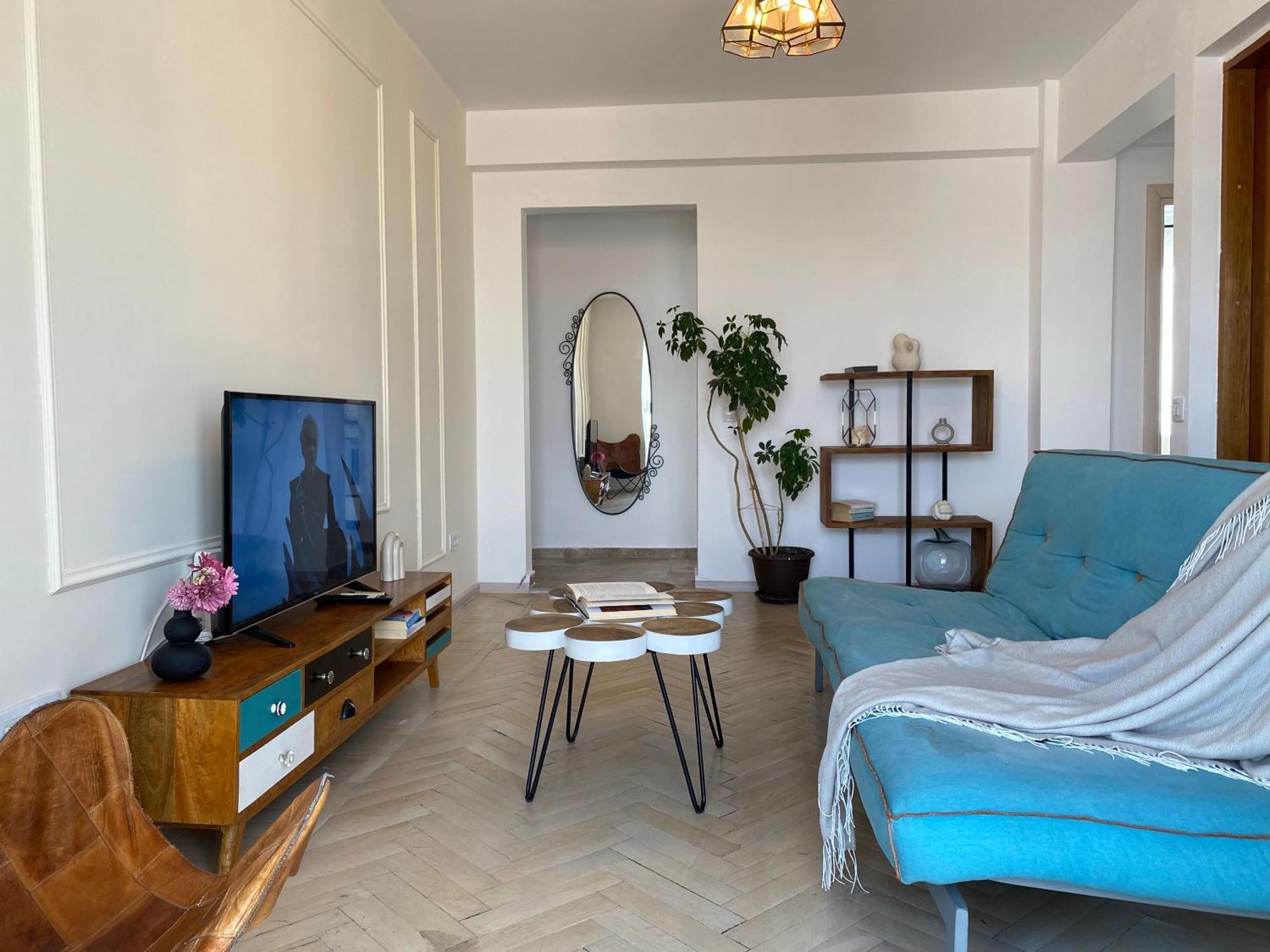 Apartment Old Town Overlooking - Vibrant 2br